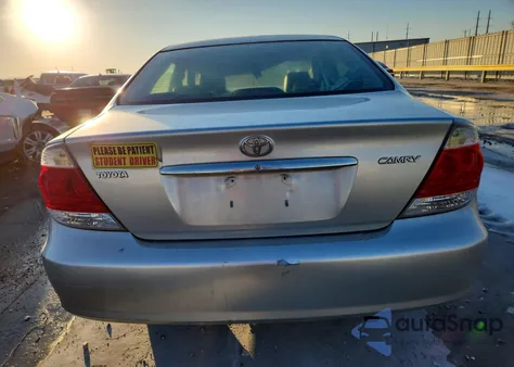 2004 Toyota Camry Le from USA, damaged, VIN 4T1BE32K64U313641